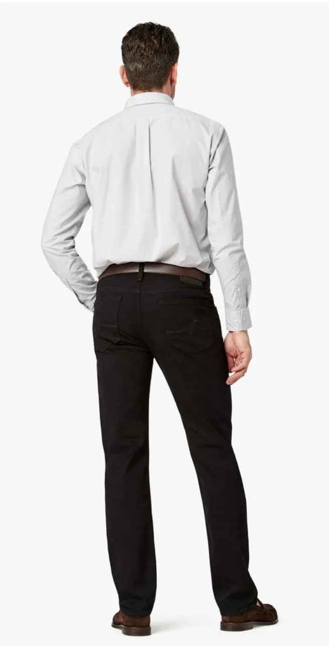 34 Heritage Courage Straight Leg Jeans In Black