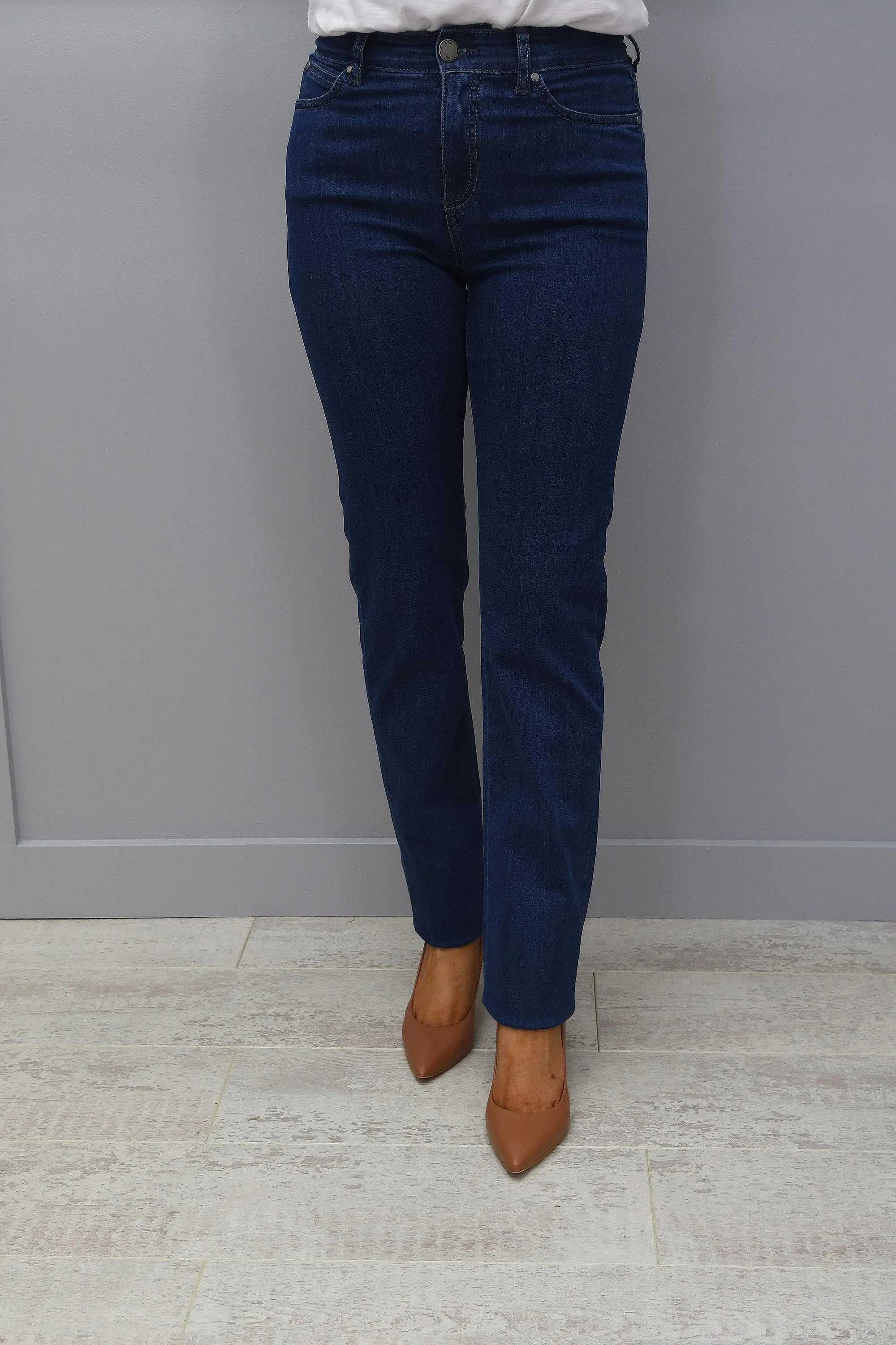 CRO Magic Fit Denim Blue Straight Jeans -5525 625 646