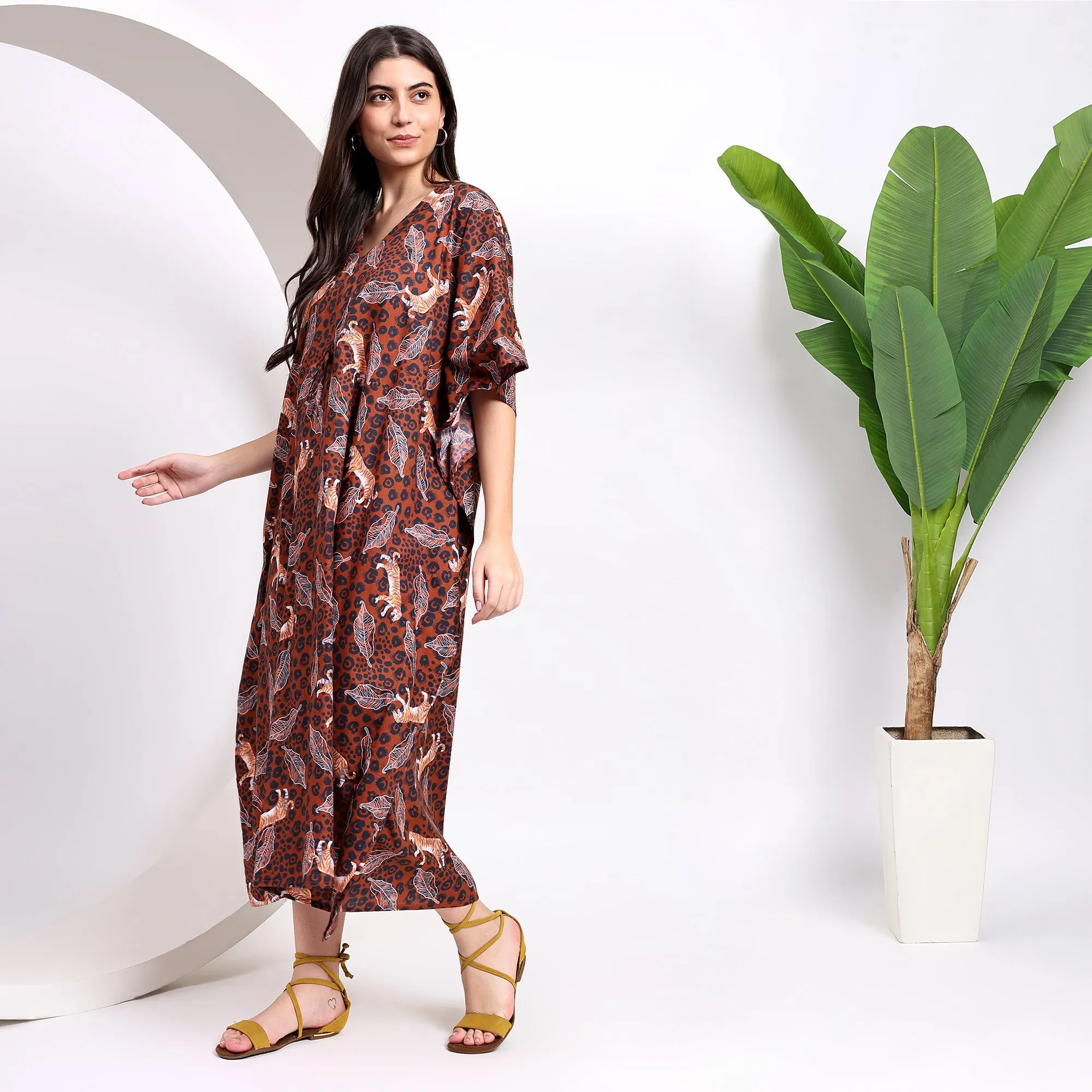 Fashion-Forward Brown Kaftan with Tiger Print – Shop Today!