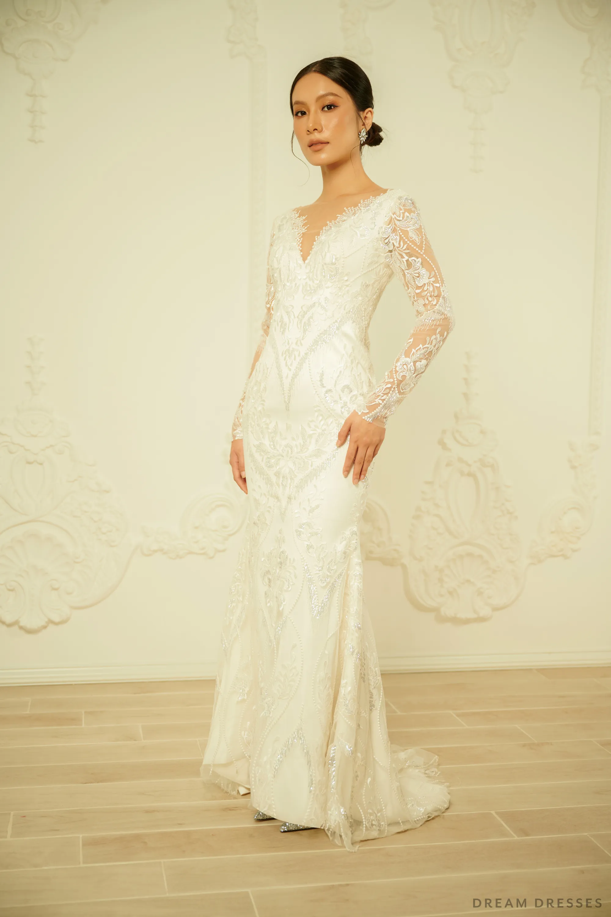 Long Sleeves Sheath Wedding Dress (#DOROTEA)