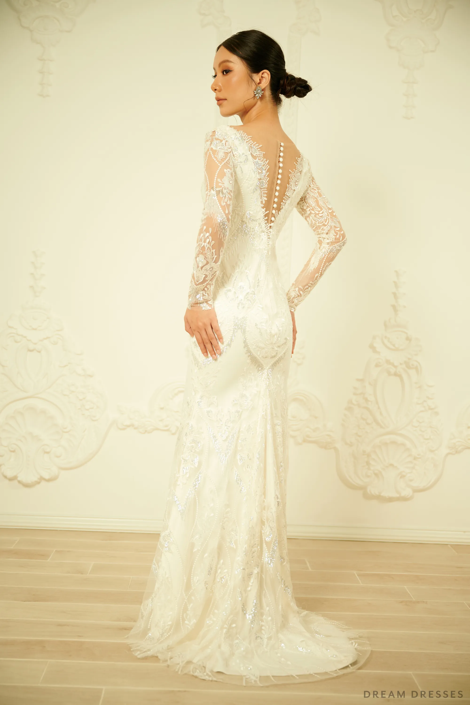 Long Sleeves Sheath Wedding Dress (#DOROTEA)