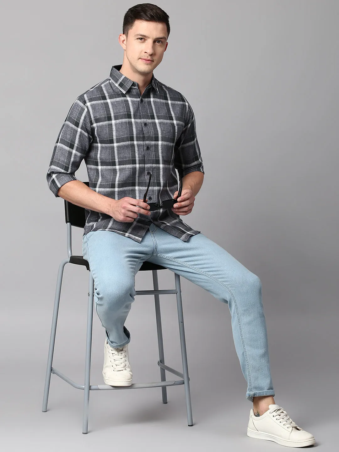 Men's Checkered Grey Slim Fit Casual Shirt With Spread Collar