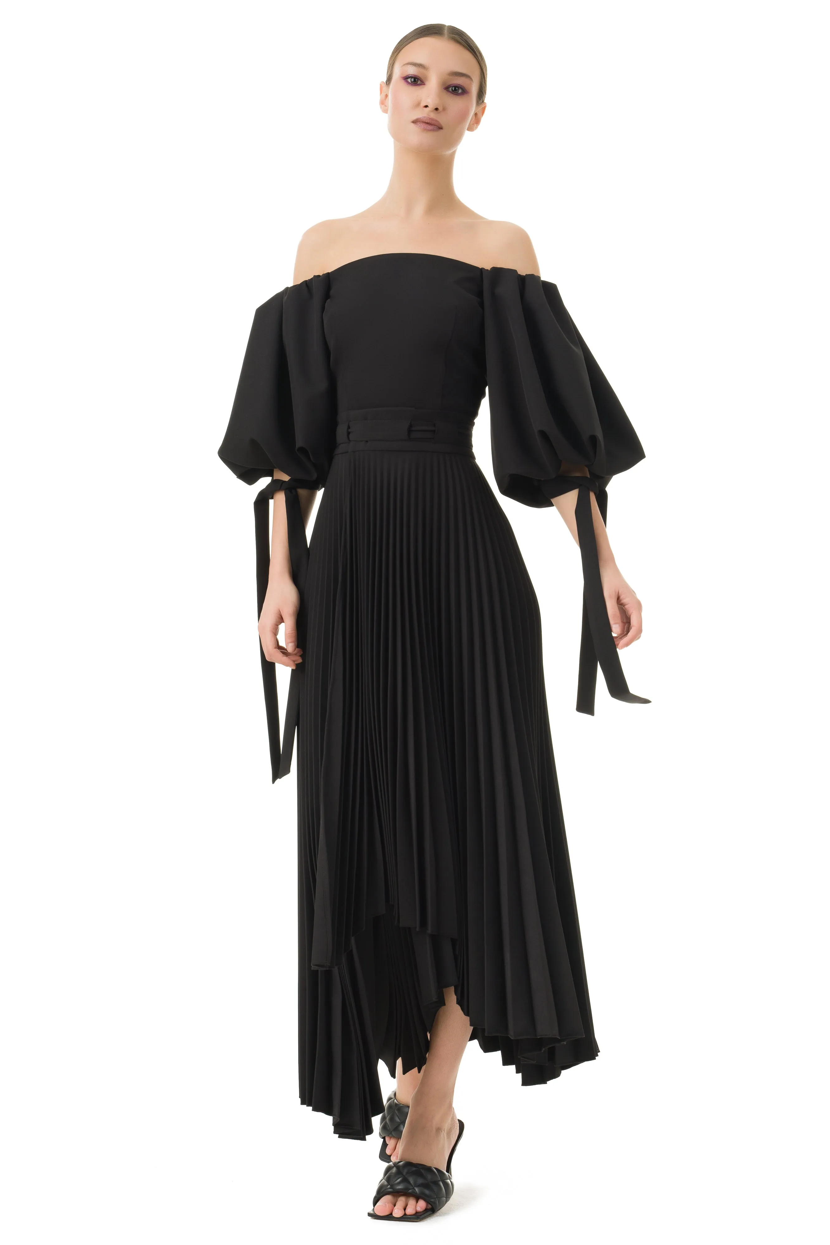 Tammarra Black Asymmetric Pleated Long Skirt