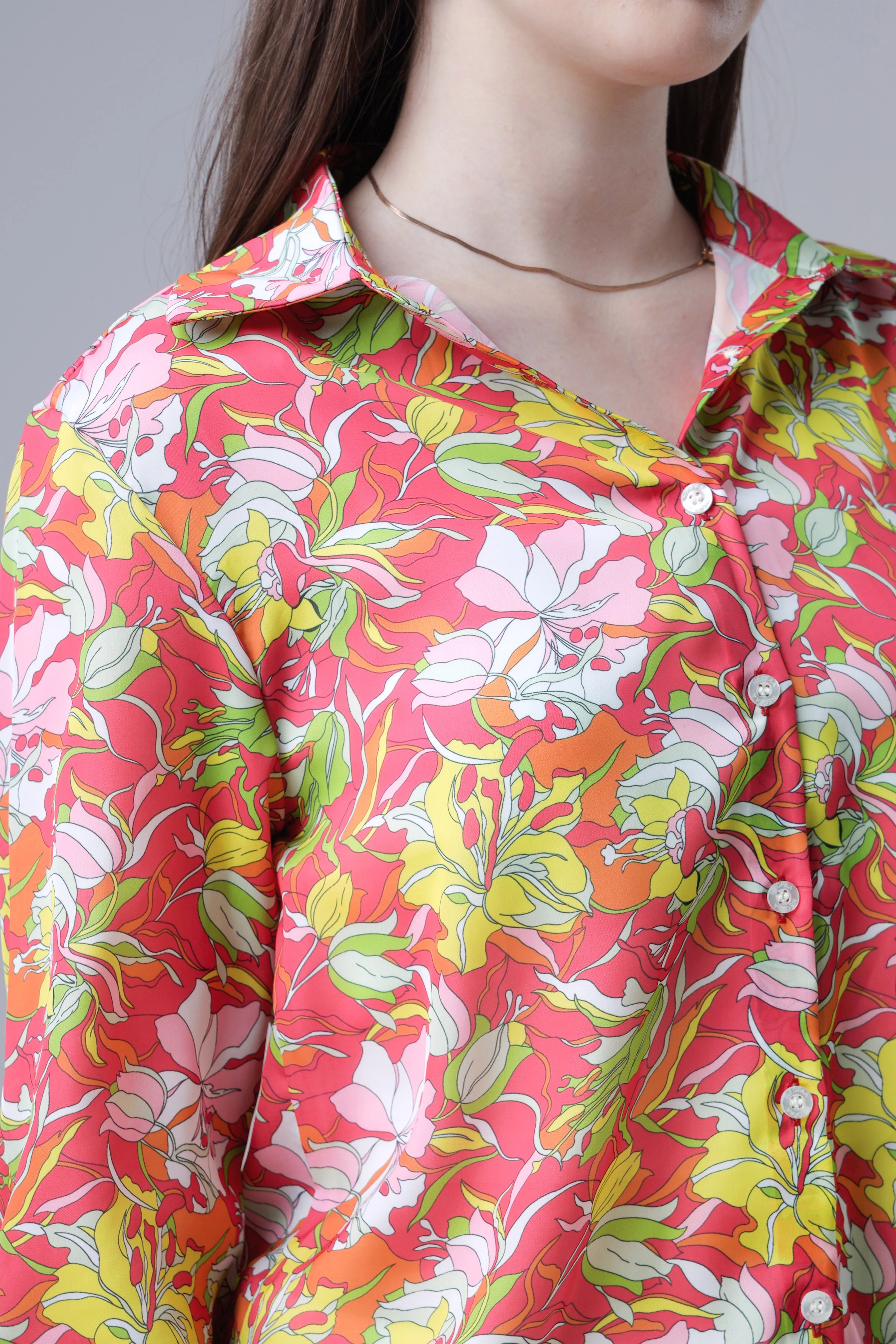 Trendy Red Spread Collar Floral Casual Shirt