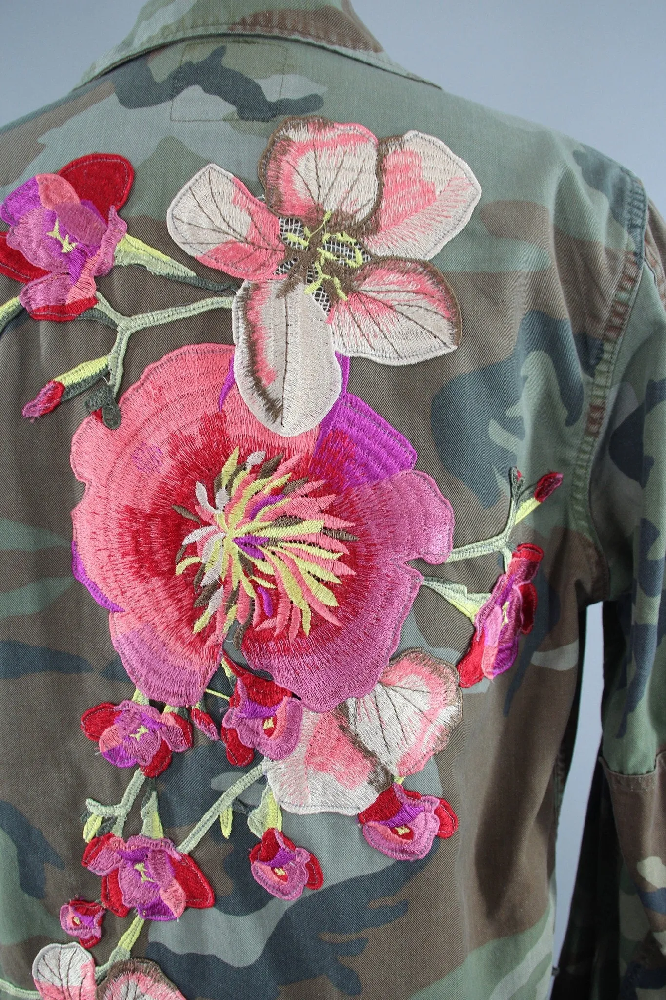 Vintage US Marines Embroidered Camouflage Jacket with Pink & Peach Floral Embroidery