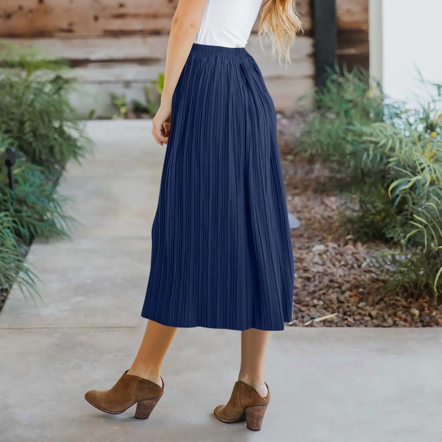 Women's Casual Elastic High Waisted Button Decor Skirt A-Line Pleated Flowy Beach Vacation Midi Long Skirts