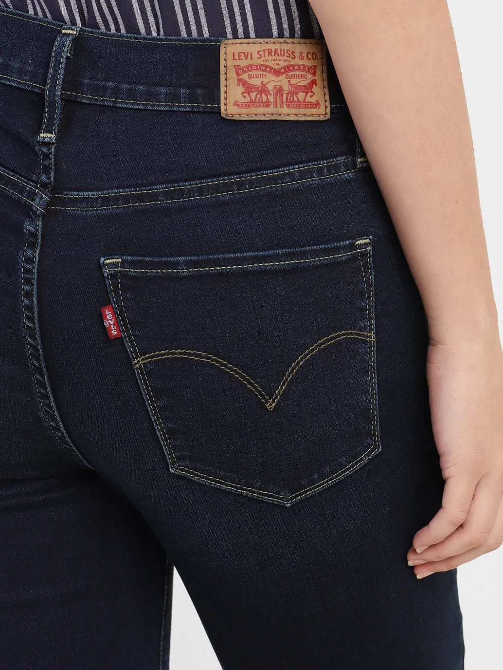 Women's High Rise 724 Straight Fit Jeans